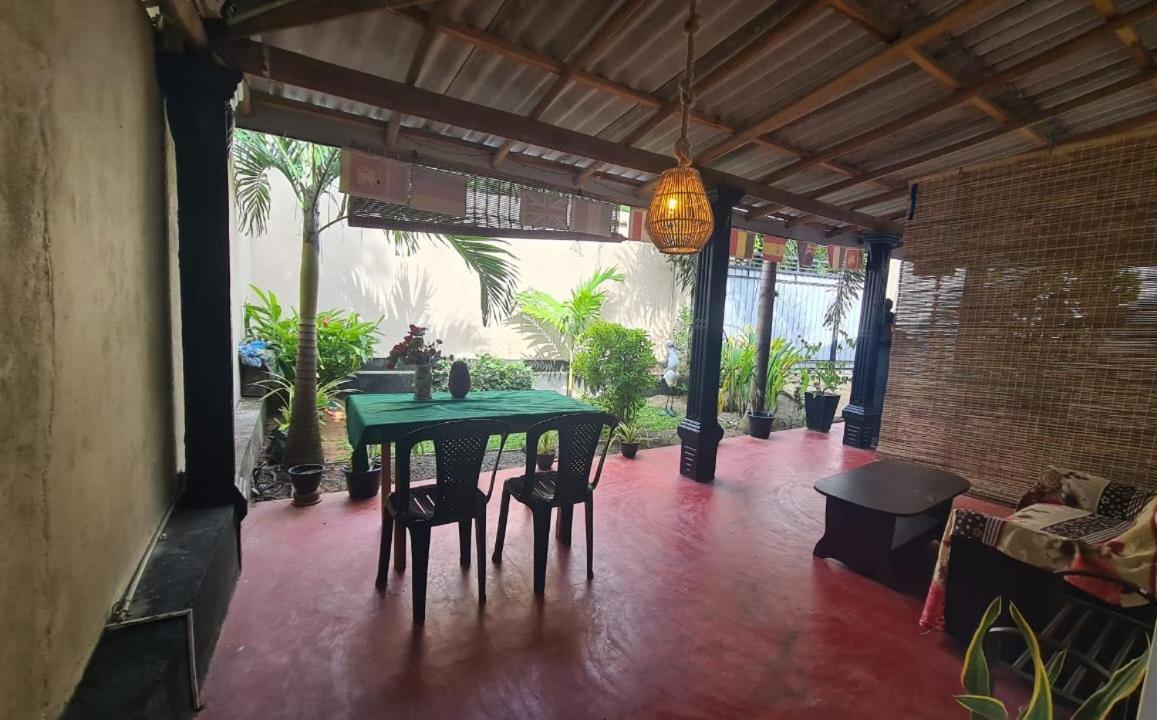 Kavidi Villa Home Stay Tangalle Zimmer foto